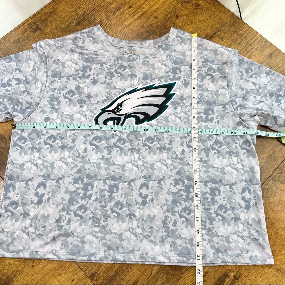 Women's Philadelphia Eagles Certo Gray Cropped Turnout Shirt, Medium - Picture 9 of 11
